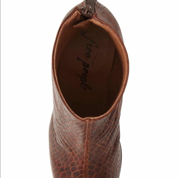 Free People Cecile Croc Embossed Brown Bootie NWT - Picture 5 of 8